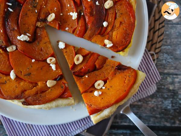 Tatin af græskar med gedeost og honning