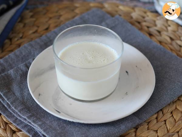 Vaniljepanna cotta, den klassiske opskrift til at lave den derhjemme